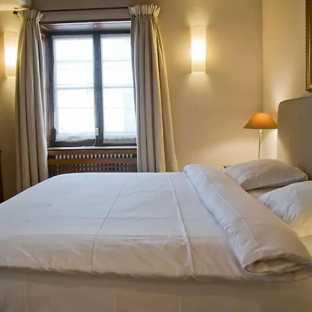 Kristine - Luxury 2br Saint-germain Notre-dame Apartment Paris
