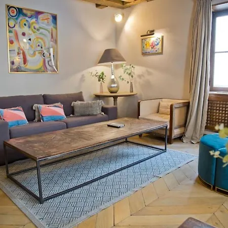 Kristine - Luxury 2br Saint-germain Notre-dame * Paris